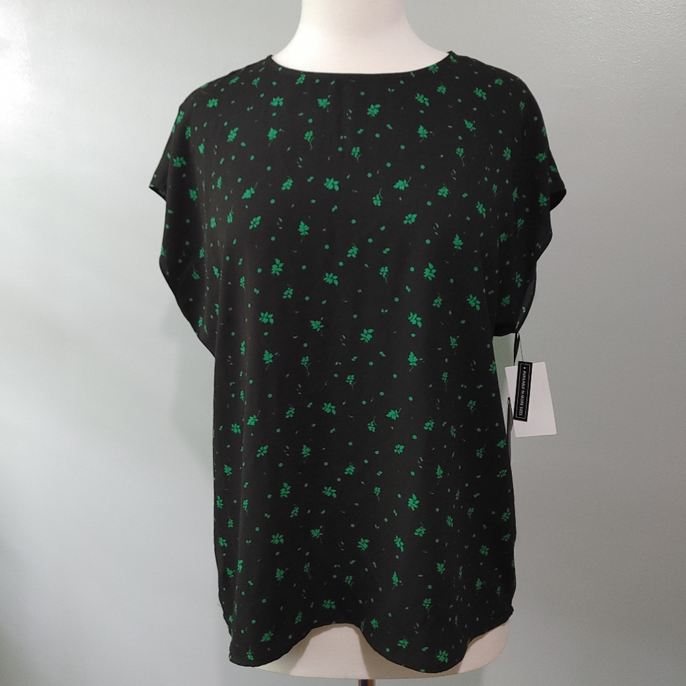 NWT Halogen Boxy Cap Sleeve Blouse M